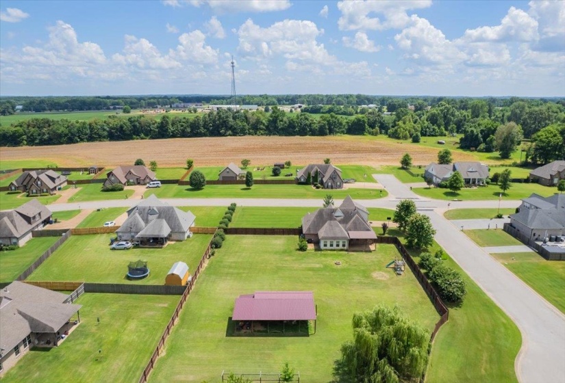 10 INEZ CV, Somerville, Tennessee 38068, 4 Bedroom Bedrooms, 13 Room Rooms,3 BathroomBathrooms,Residential,For Sale,INEZ,0,10223748