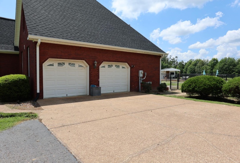1550 BLANTON RD, Adamsville, Tennessee 38310-5000, 3 Bedrooms Bedrooms, 12 Rooms Rooms,2.1 BathroomsBathrooms,Residential,For Sale,BLANTON,10223753