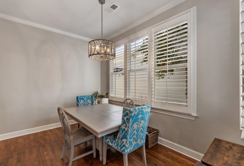 948 RIVER BREEZE DR, Memphis, Tennessee 38103, 3 Bedrooms Bedrooms, 6 Rooms Rooms,3 BathroomsBathrooms,Rental Properties,For Sale,RIVER BREEZE,10223759