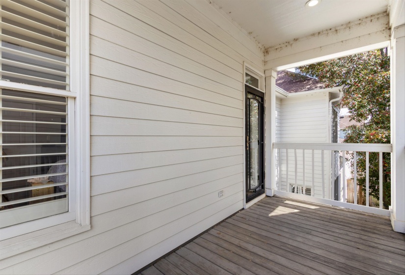 948 RIVER BREEZE DR, Memphis, Tennessee 38103, 3 Bedrooms Bedrooms, 6 Rooms Rooms,3 BathroomsBathrooms,Rental Properties,For Sale,RIVER BREEZE,10223759