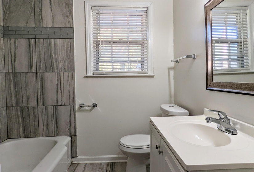 3151 KINGSTON ST, Memphis, Tennessee 38127, 2 Bedrooms Bedrooms, 5 Rooms Rooms,1 BathroomBathrooms,Rental Properties,For Sale,KINGSTON,10223802
