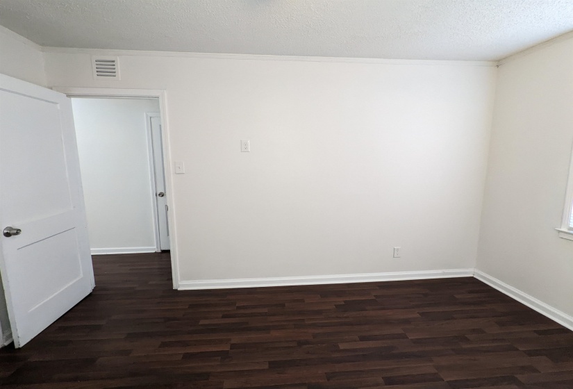 3151 KINGSTON ST, Memphis, Tennessee 38127, 2 Bedrooms Bedrooms, 5 Rooms Rooms,1 BathroomBathrooms,Rental Properties,For Sale,KINGSTON,10223802