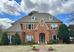 2247 OTTERBURN LN, Germantown, Tennessee 38139, 4 Bedrooms Bedrooms, 11 Rooms Rooms,3.2 BathroomsBathrooms,Residential,For Sale,OTTERBURN,10218139
