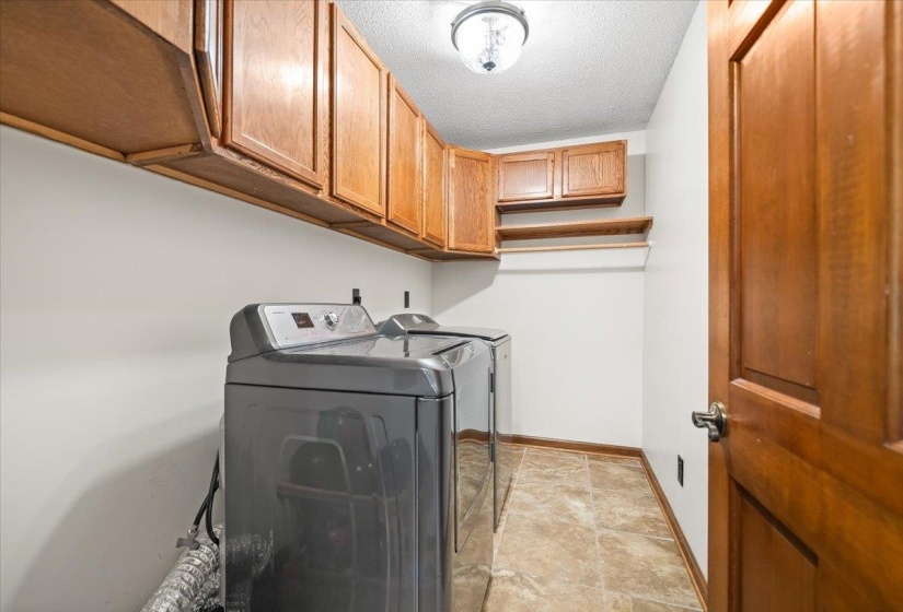 8861 BRIARWOOD CV, Memphis, Tennessee 38018, 4 Bedrooms Bedrooms, 7 Rooms Rooms,2.1 BathroomsBathrooms,Residential,For Sale,BRIARWOOD,10223756