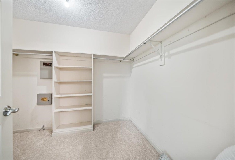 8861 BRIARWOOD CV, Memphis, Tennessee 38018, 4 Bedrooms Bedrooms, 7 Rooms Rooms,2.1 BathroomsBathrooms,Residential,For Sale,BRIARWOOD,10223756