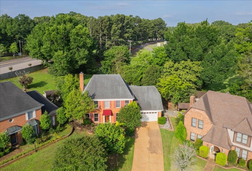 8861 BRIARWOOD CV, Memphis, Tennessee 38018, 4 Bedrooms Bedrooms, 7 Rooms Rooms,2.1 BathroomsBathrooms,Residential,For Sale,BRIARWOOD,10223756
