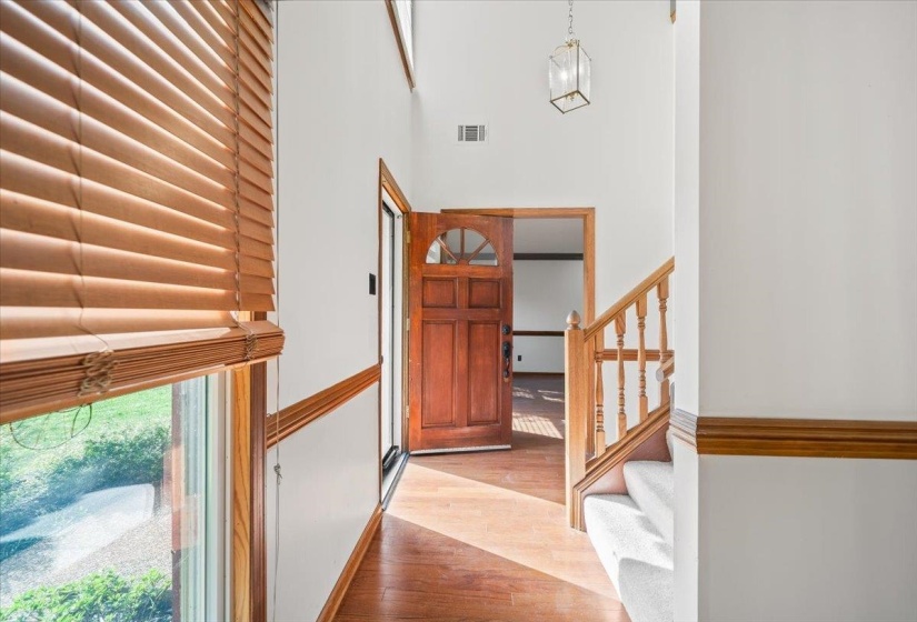 8861 BRIARWOOD CV, Memphis, Tennessee 38018, 4 Bedrooms Bedrooms, 7 Rooms Rooms,2.1 BathroomsBathrooms,Residential,For Sale,BRIARWOOD,10223756