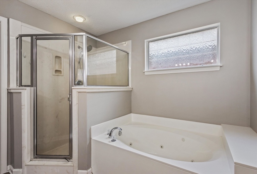 1153 CASENTINO ST, Memphis, Tennessee 38018, 3 Bedrooms Bedrooms, 6 Rooms Rooms,2.1 BathroomsBathrooms,Residential,For Sale,CASENTINO,10223769