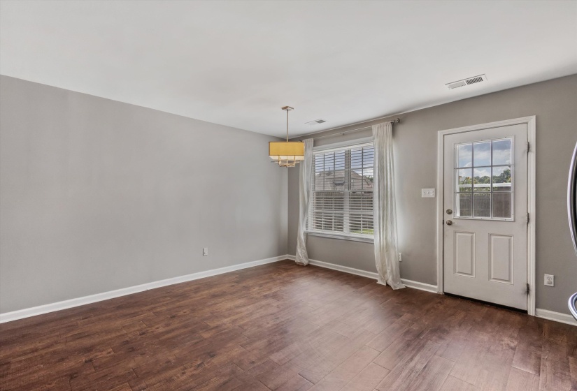 1153 CASENTINO ST, Memphis, Tennessee 38018, 3 Bedrooms Bedrooms, 6 Rooms Rooms,2.1 BathroomsBathrooms,Residential,For Sale,CASENTINO,10223769