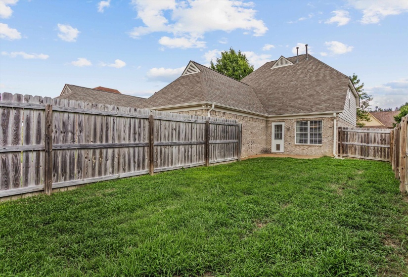 1153 CASENTINO ST, Memphis, Tennessee 38018, 3 Bedrooms Bedrooms, 6 Rooms Rooms,2.1 BathroomsBathrooms,Residential,For Sale,CASENTINO,10223769