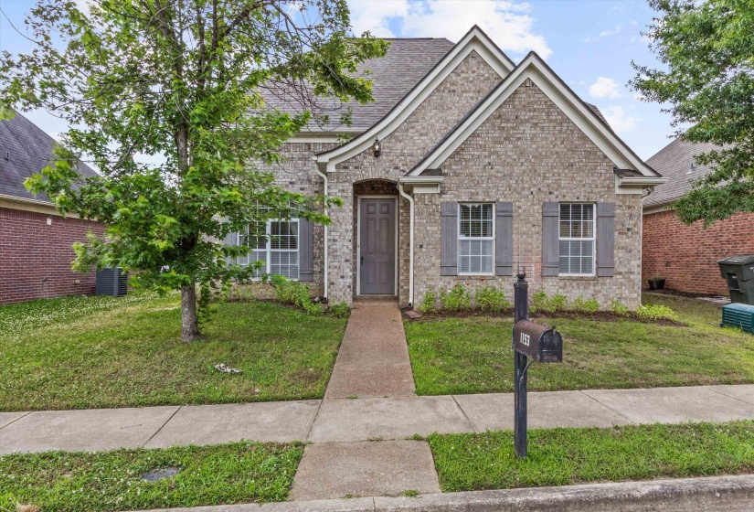 1153 CASENTINO ST, Memphis, Tennessee 38018, 3 Bedrooms Bedrooms, 6 Rooms Rooms,2.1 BathroomsBathrooms,Residential,For Sale,CASENTINO,10223769