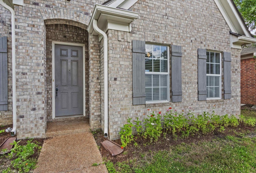 1153 CASENTINO ST, Memphis, Tennessee 38018, 3 Bedrooms Bedrooms, 6 Rooms Rooms,2.1 BathroomsBathrooms,Residential,For Sale,CASENTINO,10223769