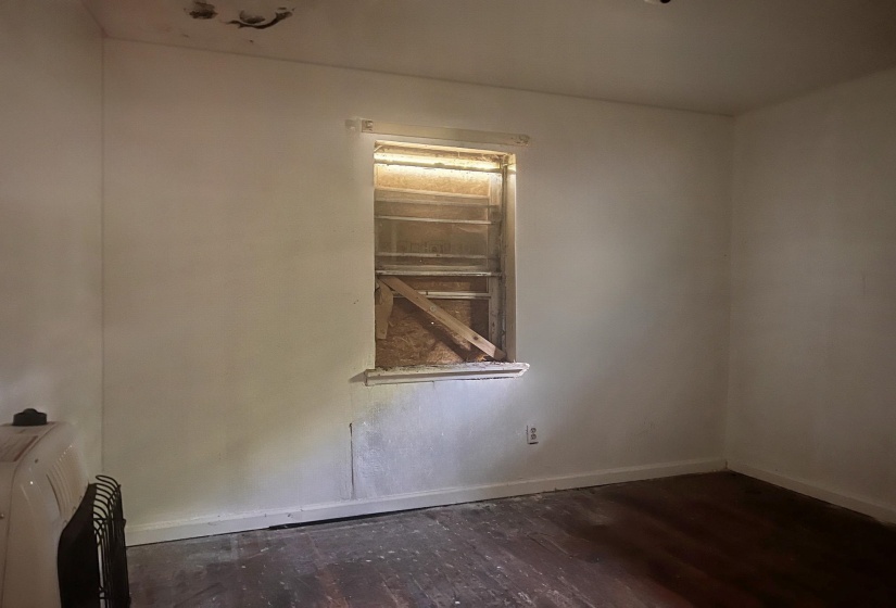 2495 WINNONA AVE, Memphis, Tennessee 38108, 3 Bedroom Bedrooms, 6 Room Rooms,1 BathroomBathrooms,Residential,For Sale,WINNONA,0,10223773