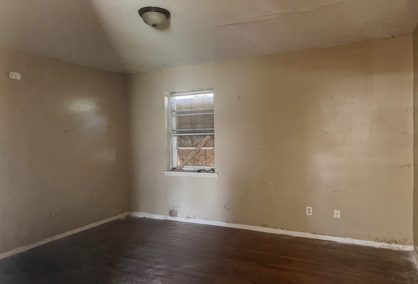 2495 WINNONA AVE, Memphis, Tennessee 38108, 3 Bedroom Bedrooms, 6 Room Rooms,1 BathroomBathrooms,Residential,For Sale,WINNONA,0,10223773