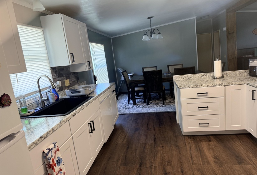 6719 CHESTNUT BLUFF MAURY CITY RD RD, Friendship, Tennessee 38034, 3 Bedroom Bedrooms, 11 Room Rooms,2 BathroomBathrooms,Residential,For Sale,CHESTNUT BLUFF MAURY CITY RD,0,10223776