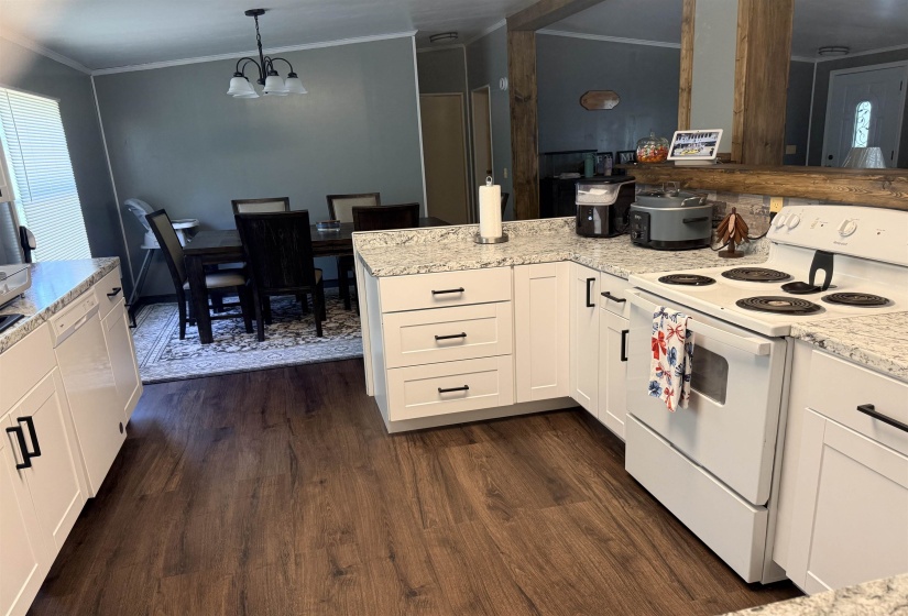6719 CHESTNUT BLUFF MAURY CITY RD RD, Friendship, Tennessee 38034, 3 Bedroom Bedrooms, 11 Room Rooms,2 BathroomBathrooms,Residential,For Sale,CHESTNUT BLUFF MAURY CITY RD,0,10223776