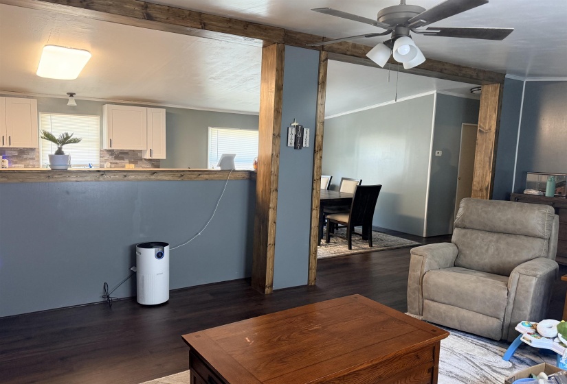 6719 CHESTNUT BLUFF MAURY CITY RD RD, Friendship, Tennessee 38034, 3 Bedroom Bedrooms, 11 Room Rooms,2 BathroomBathrooms,Residential,For Sale,CHESTNUT BLUFF MAURY CITY RD,0,10223776