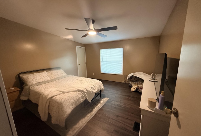 6719 CHESTNUT BLUFF MAURY CITY RD RD, Friendship, Tennessee 38034, 3 Bedroom Bedrooms, 11 Room Rooms,2 BathroomBathrooms,Residential,For Sale,CHESTNUT BLUFF MAURY CITY RD,0,10223776