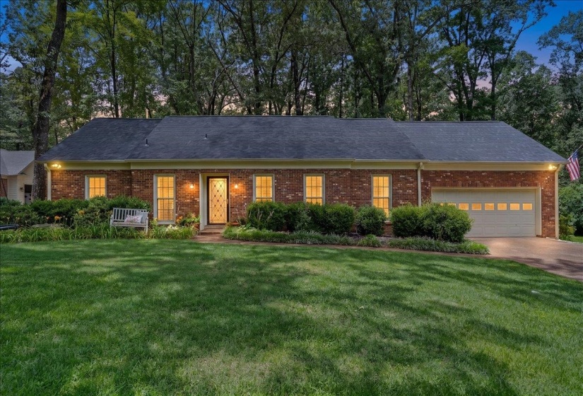 2173 LOCHLEVIN DR, Memphis, Tennessee 38119, 3 Bedroom Bedrooms, 7 Room Rooms,2 BathroomBathrooms,Residential,For Sale,LOCHLEVIN,0,10223784