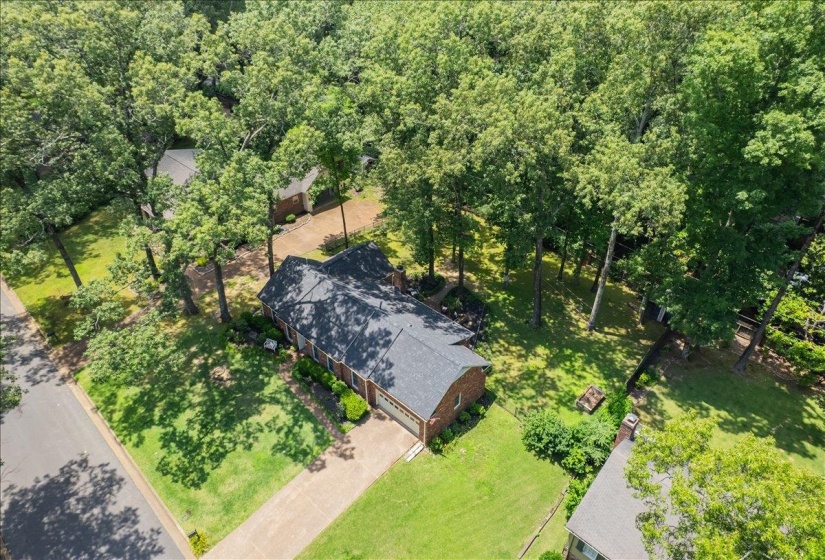 2173 LOCHLEVIN DR, Memphis, Tennessee 38119, 3 Bedroom Bedrooms, 7 Room Rooms,2 BathroomBathrooms,Residential,For Sale,LOCHLEVIN,0,10223784
