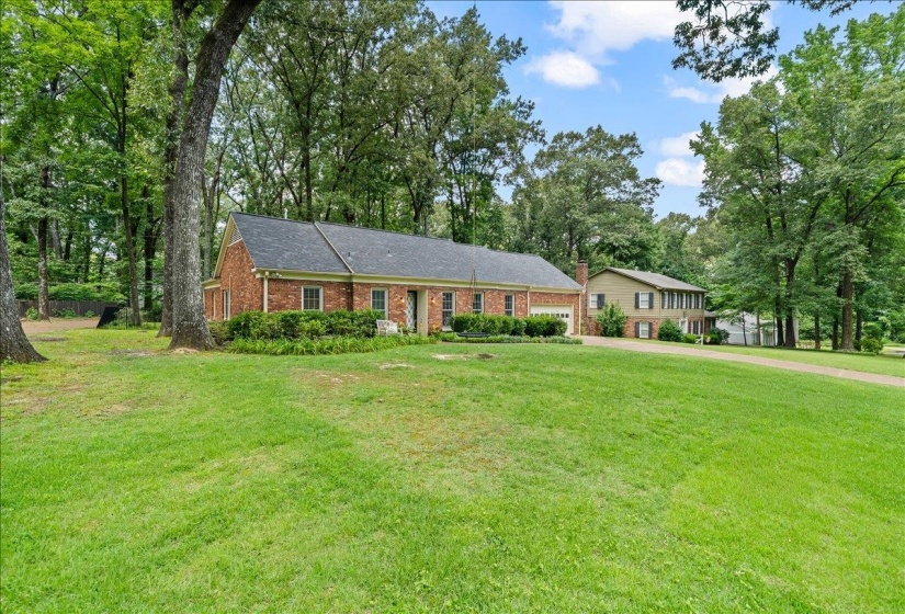 2173 LOCHLEVIN DR, Memphis, Tennessee 38119, 3 Bedroom Bedrooms, 7 Room Rooms,2 BathroomBathrooms,Residential,For Sale,LOCHLEVIN,0,10223784