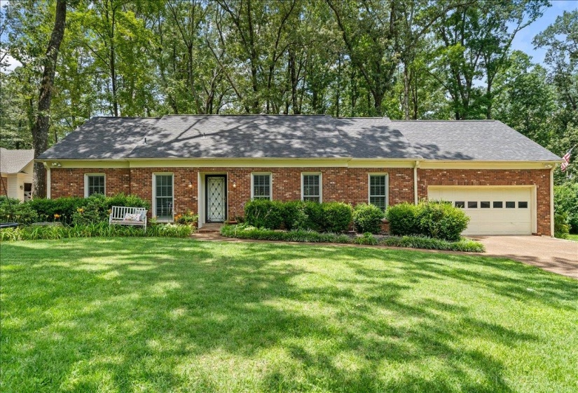 2173 LOCHLEVIN DR, Memphis, Tennessee 38119, 3 Bedroom Bedrooms, 7 Room Rooms,2 BathroomBathrooms,Residential,For Sale,LOCHLEVIN,0,10223784
