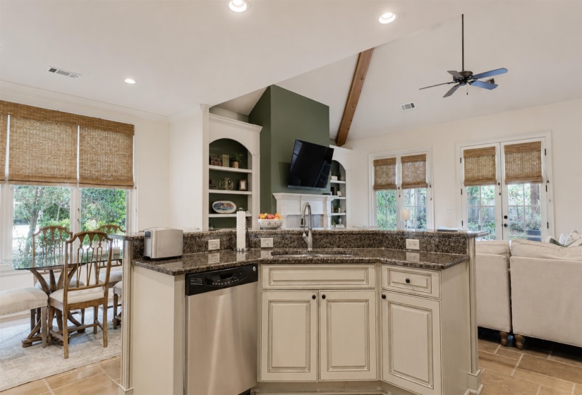 534 JUSTANA DR, Collierville, Tennessee 38017, 4 Bedrooms Bedrooms, 10 Rooms Rooms,4 BathroomsBathrooms,Residential,For Sale,JUSTANA,10223794