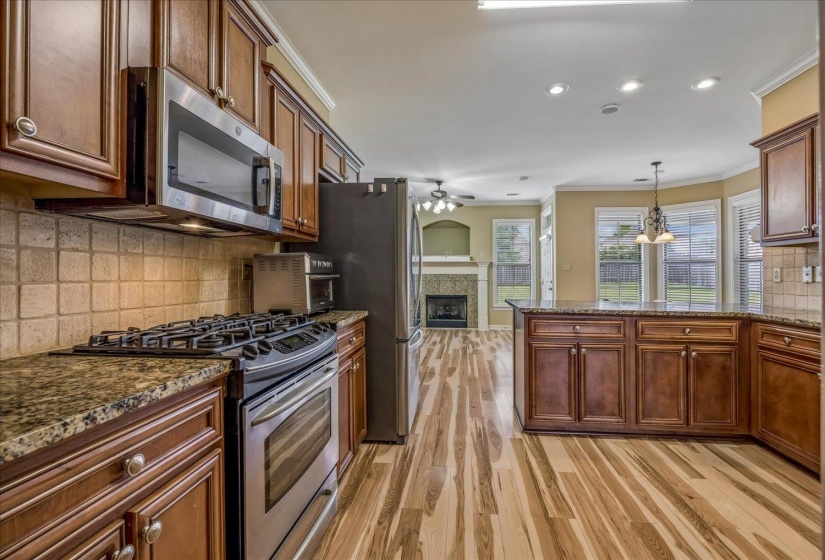9328 OWL HILL DR, Lakeland, Tennessee 38002, 4 Bedrooms Bedrooms, 10 Rooms Rooms,3 BathroomsBathrooms,Residential,For Sale,OWL HILL,10223801