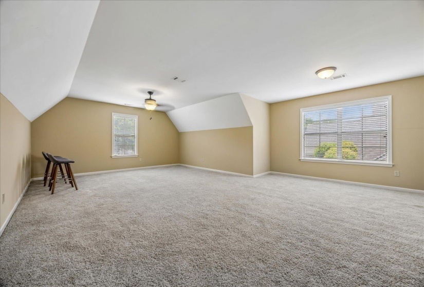 9328 OWL HILL DR, Lakeland, Tennessee 38002, 4 Bedrooms Bedrooms, 10 Rooms Rooms,3 BathroomsBathrooms,Residential,For Sale,OWL HILL,10223801