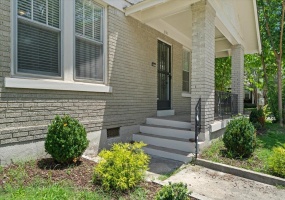 949 COX ST, Memphis, Tennessee 38104, 2 Bedrooms Bedrooms, ,1 BathroomBathrooms,Duplexes,For Sale,COX,10223867 949 COX ST, Memphis, Tennessee 38104, 2 Bedrooms Bedrooms, ,1 BathroomBathrooms,Duplexes,For Sale,COX,10223867