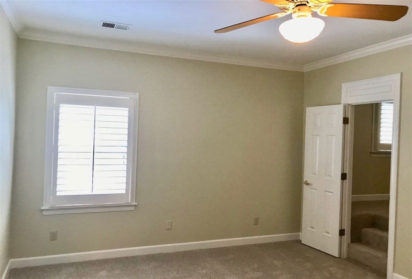 3023 OAKLEIGH CV, Germantown, Tennessee 38138, 5 Bedrooms Bedrooms, 9 Rooms Rooms,3.1 BathroomsBathrooms,Rental Properties,For Sale,OAKLEIGH,10223839