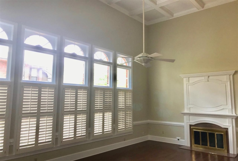 3023 OAKLEIGH CV, Germantown, Tennessee 38138, 5 Bedrooms Bedrooms, 9 Rooms Rooms,3.1 BathroomsBathrooms,Rental Properties,For Sale,OAKLEIGH,10223839