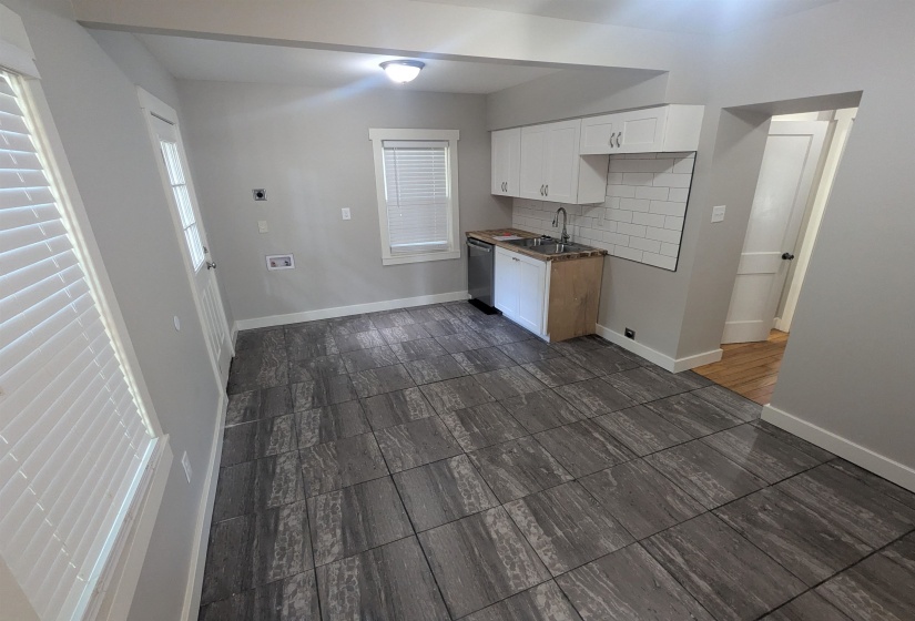 750 SHOTWELL ST, Memphis, Tennessee 38111, 3 Bedroom Bedrooms, 5 Room Rooms,2 BathroomBathrooms,Rental Properties,For Sale,SHOTWELL,0,10223853