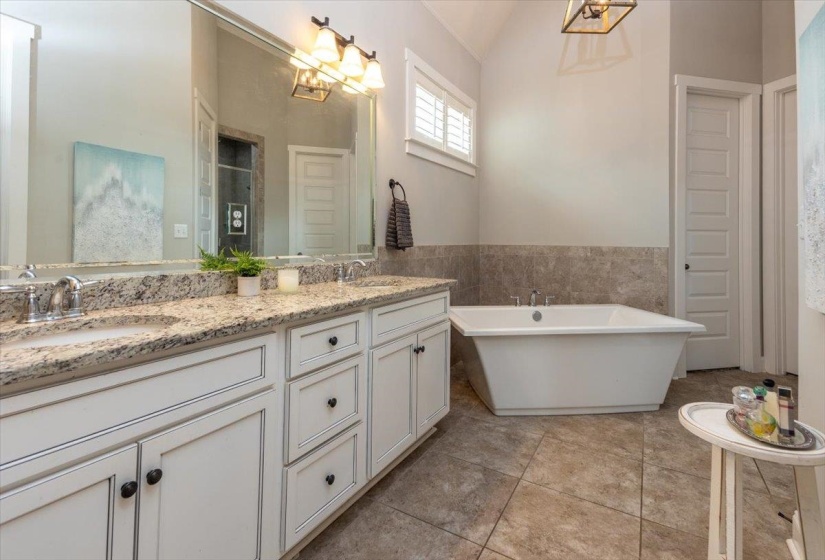 608 CYPRESS RUN CV, Collierville, Tennessee 38017, 4 Bedroom Bedrooms, 8 Room Rooms,3 BathroomBathrooms,Residential,For Sale,CYPRESS RUN,0,10217939