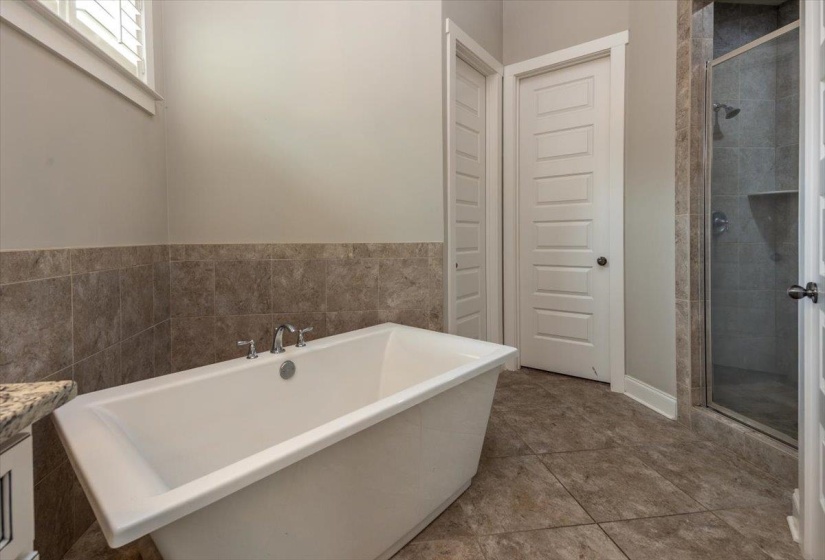 608 CYPRESS RUN CV, Collierville, Tennessee 38017, 4 Bedroom Bedrooms, 8 Room Rooms,3 BathroomBathrooms,Residential,For Sale,CYPRESS RUN,0,10217939