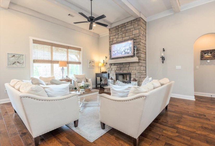 608 CYPRESS RUN CV, Collierville, Tennessee 38017, 4 Bedroom Bedrooms, 8 Room Rooms,3 BathroomBathrooms,Residential,For Sale,CYPRESS RUN,0,10217939