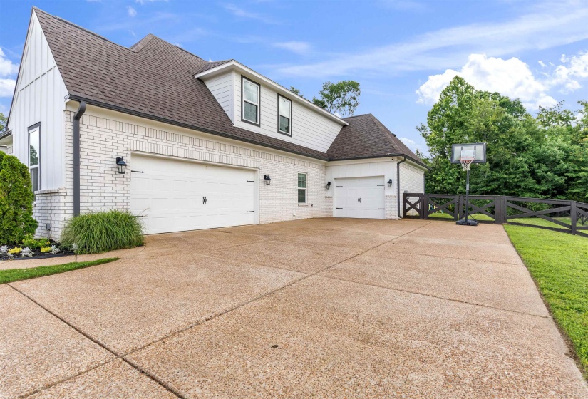 55 MADELINE BLVD, Piperton, Tennessee 38017, 5 Bedroom Bedrooms, 8 Room Rooms,3 BathroomBathrooms,Residential,For Sale,MADELINE,0,10223807