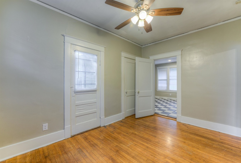 719 MAURY ST, Memphis, Tennessee 38107, 3 Bedroom Bedrooms, 6 Room Rooms,1.1 BathroomBathrooms,Residential,For Sale,MAURY,0,10223808