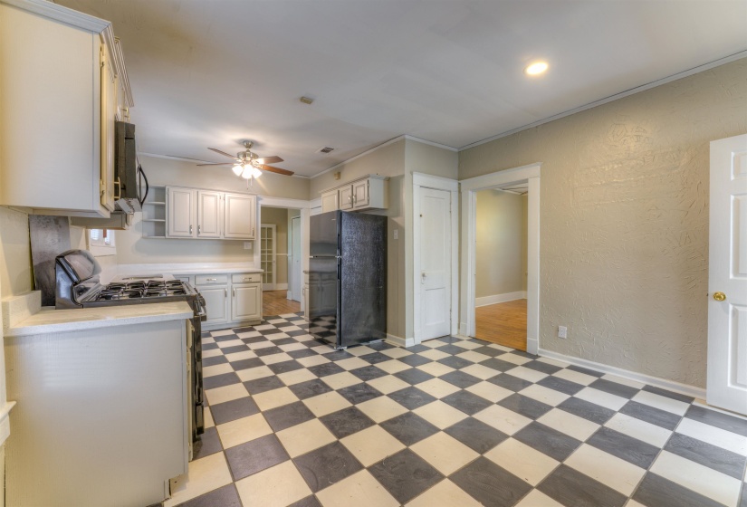719 MAURY ST, Memphis, Tennessee 38107, 3 Bedroom Bedrooms, 6 Room Rooms,1.1 BathroomBathrooms,Residential,For Sale,MAURY,0,10223808