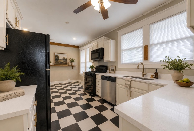 719 MAURY ST, Memphis, Tennessee 38107, 3 Bedroom Bedrooms, 6 Room Rooms,1.1 BathroomBathrooms,Residential,For Sale,MAURY,0,10223808