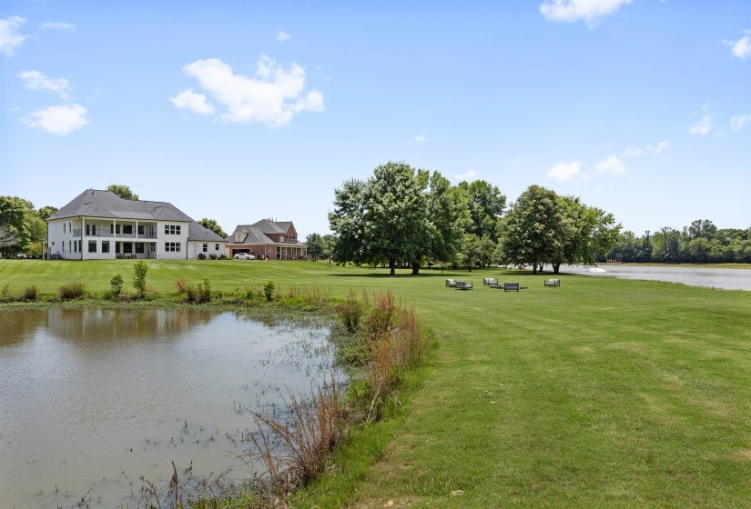 255 LAKE POINTE CV, Rossville, Tennessee 38066, 5 Bedroom Bedrooms, 8 Room Rooms,4 BathroomBathrooms,Residential,For Sale,LAKE POINTE,0,10223811