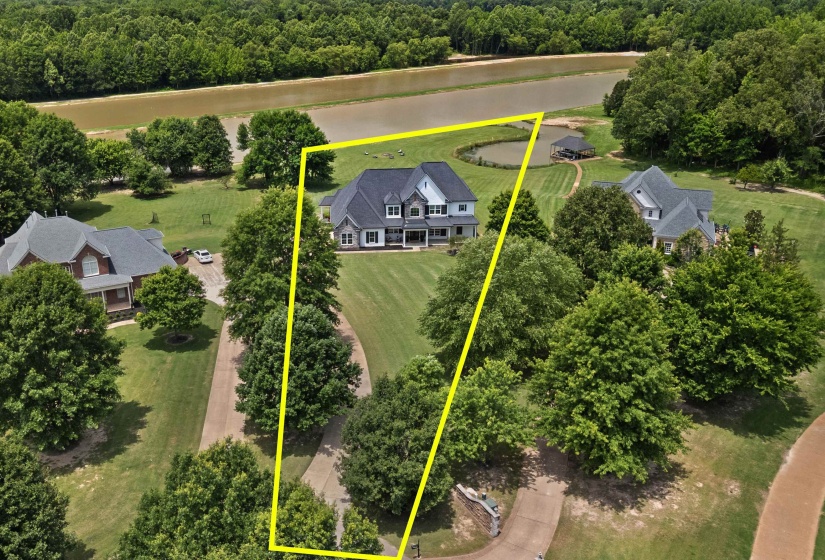 255 LAKE POINTE CV, Rossville, Tennessee 38066, 5 Bedroom Bedrooms, 8 Room Rooms,4 BathroomBathrooms,Residential,For Sale,LAKE POINTE,0,10223811