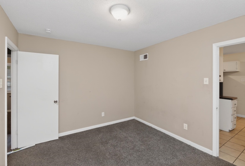 2911 CLAUDETTE RD, Memphis, Tennessee 38118, 3 Bedroom Bedrooms, 6 Room Rooms,1 BathroomBathrooms,Residential,For Sale,CLAUDETTE,0,10223814