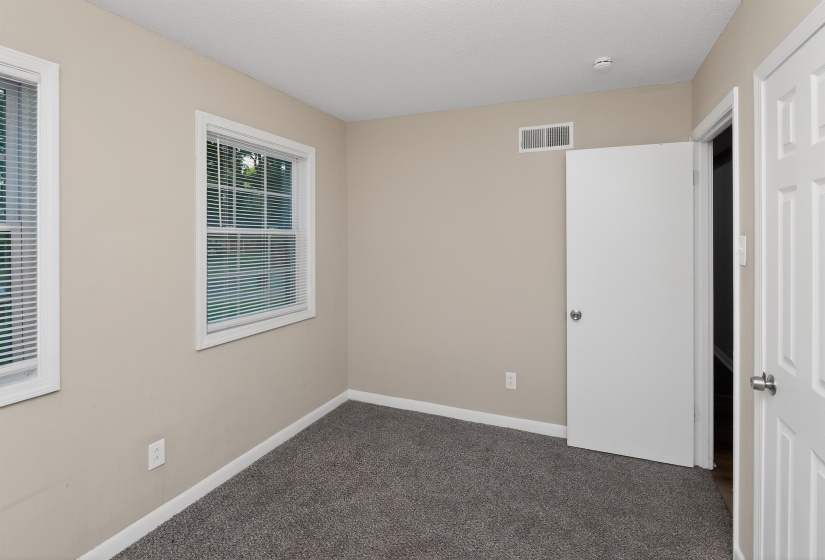 2911 CLAUDETTE RD, Memphis, Tennessee 38118, 3 Bedroom Bedrooms, 6 Room Rooms,1 BathroomBathrooms,Residential,For Sale,CLAUDETTE,0,10223814