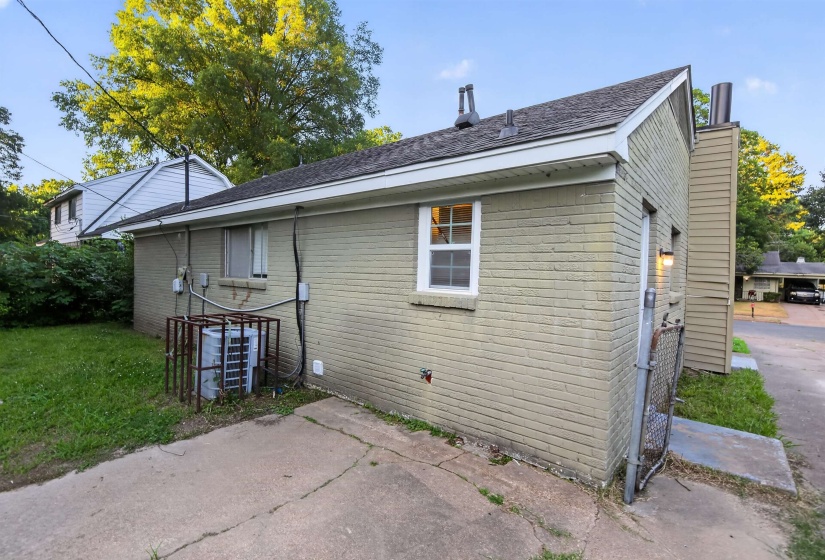 2911 CLAUDETTE RD, Memphis, Tennessee 38118, 3 Bedroom Bedrooms, 6 Room Rooms,1 BathroomBathrooms,Residential,For Sale,CLAUDETTE,0,10223814