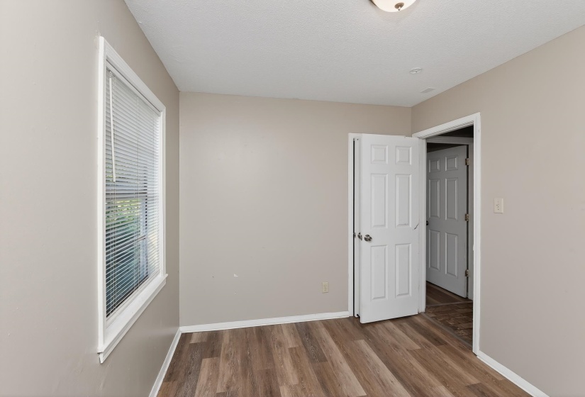 4243 BROOKWAY ST, Memphis, Tennessee 38109, 3 Bedroom Bedrooms, 6 Room Rooms,1 BathroomBathrooms,Residential,For Sale,BROOKWAY,0,10223816