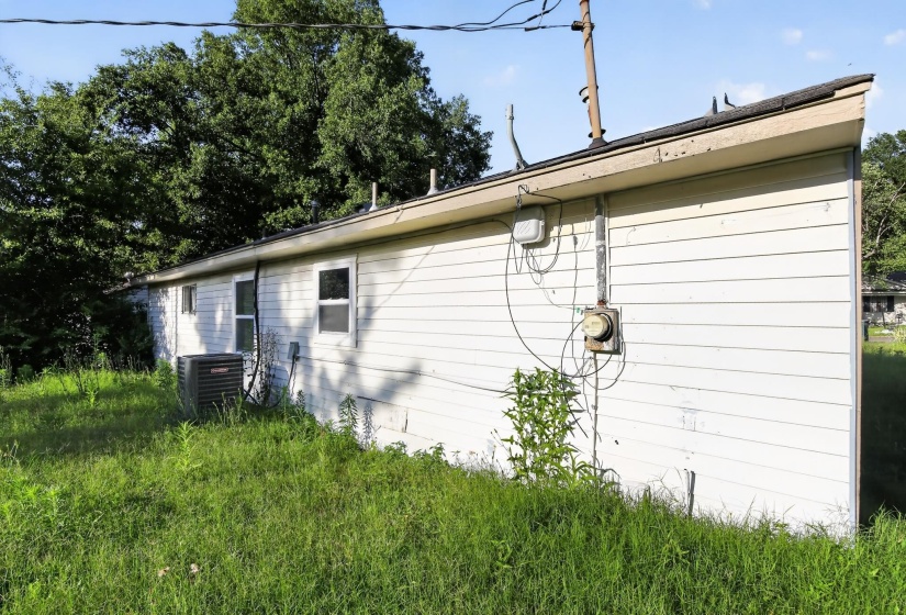 4243 BROOKWAY ST, Memphis, Tennessee 38109, 3 Bedroom Bedrooms, 6 Room Rooms,1 BathroomBathrooms,Residential,For Sale,BROOKWAY,0,10223816