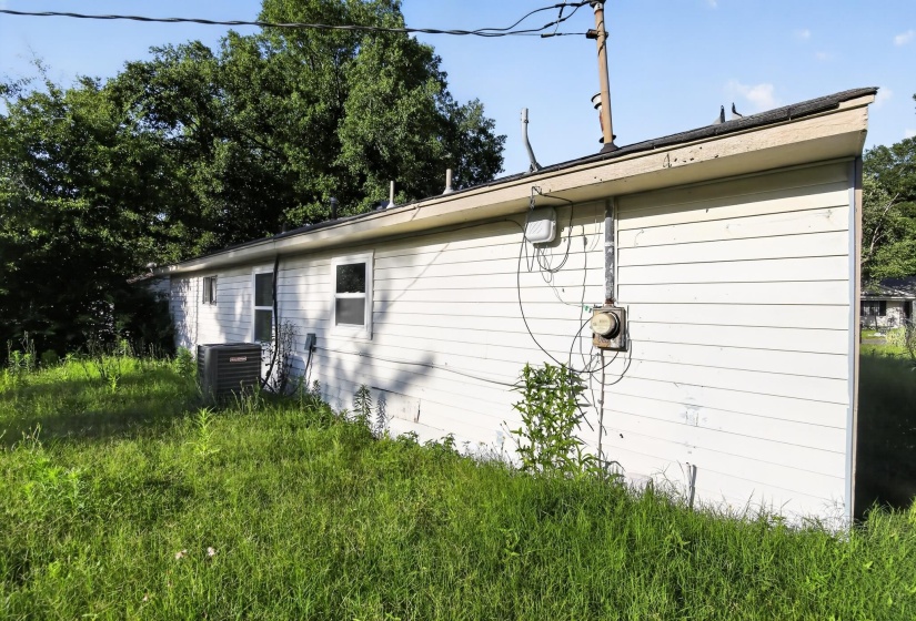 4243 BROOKWAY ST, Memphis, Tennessee 38109, 3 Bedroom Bedrooms, 6 Room Rooms,1 BathroomBathrooms,Residential,For Sale,BROOKWAY,0,10223816