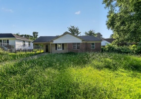 4243 BROOKWAY ST, Memphis, Tennessee 38109, 3 Bedroom Bedrooms, 6 Room Rooms,1 BathroomBathrooms,Residential,For Sale,BROOKWAY,0,10223816 4243 BROOKWAY ST, Memphis, Tennessee 38109, 3 Bedroom Bedrooms, 6 Room Rooms,1 BathroomBathrooms,Residential,For Sale,BROOKWAY,0,10223816