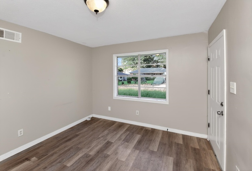 4243 BROOKWAY ST, Memphis, Tennessee 38109, 3 Bedroom Bedrooms, 6 Room Rooms,1 BathroomBathrooms,Residential,For Sale,BROOKWAY,0,10223816